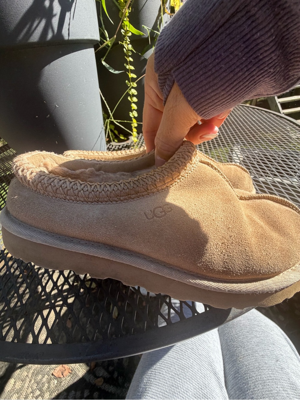 UGG Women's Chestnut/Tan Suede Slip-On Slipper
